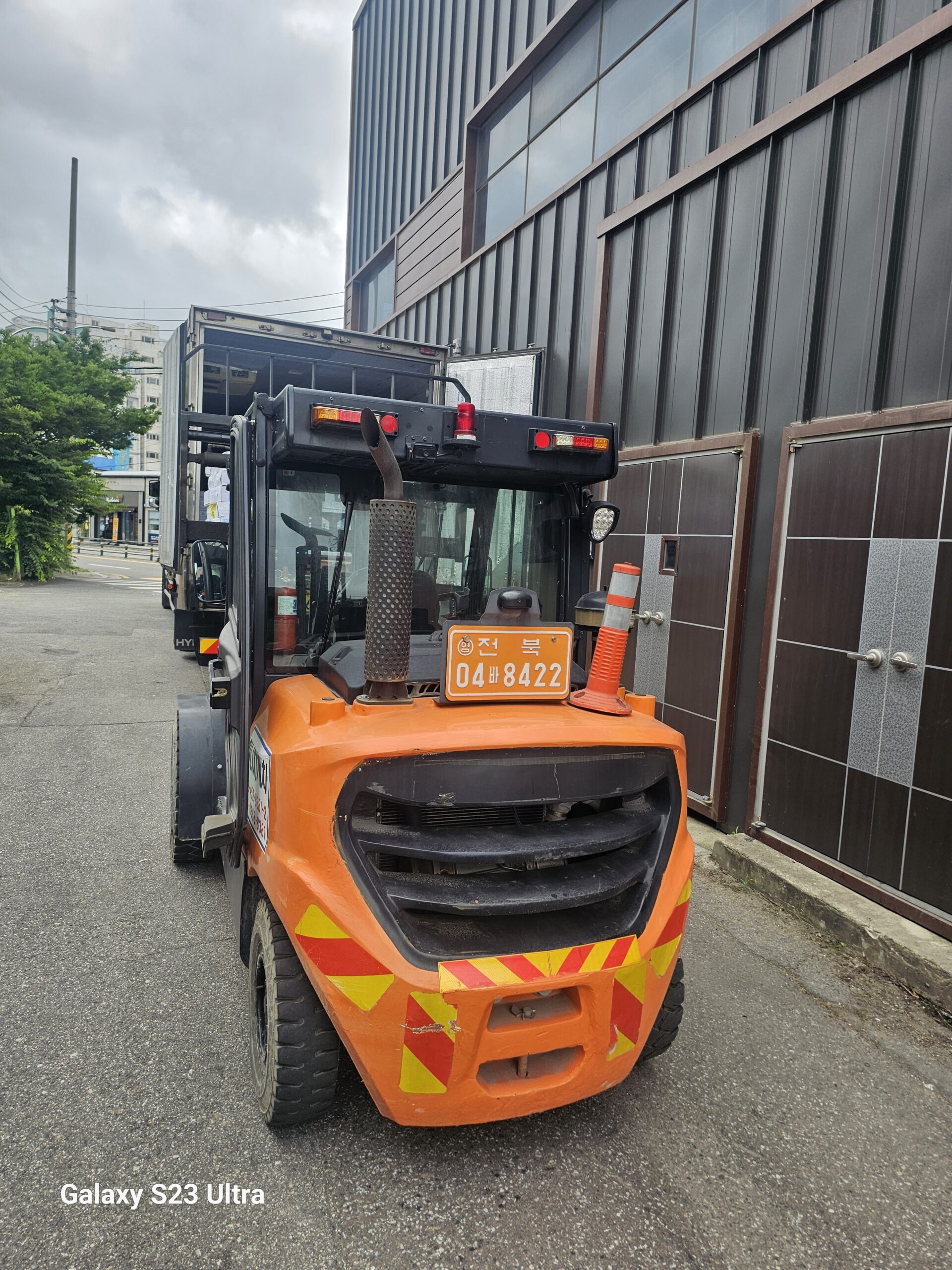 가나중기지게차